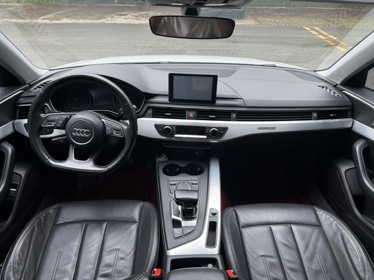 Audi A4 2018 thumb 5