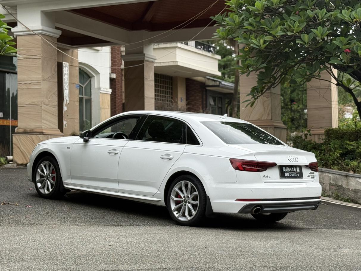 Audi A4 2018 thumb 11