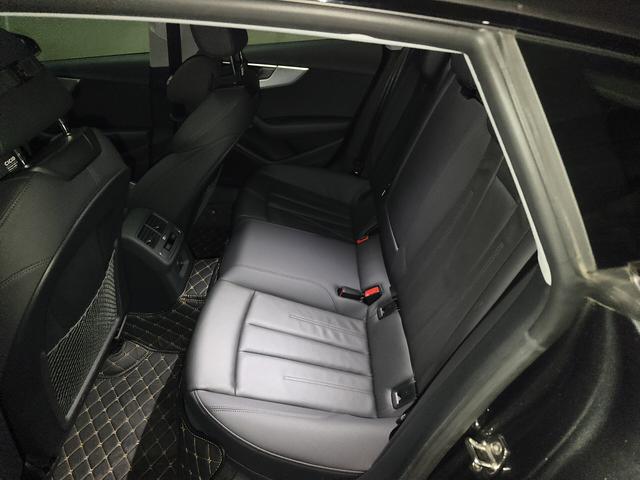 Audi A5 2023 thumb 10