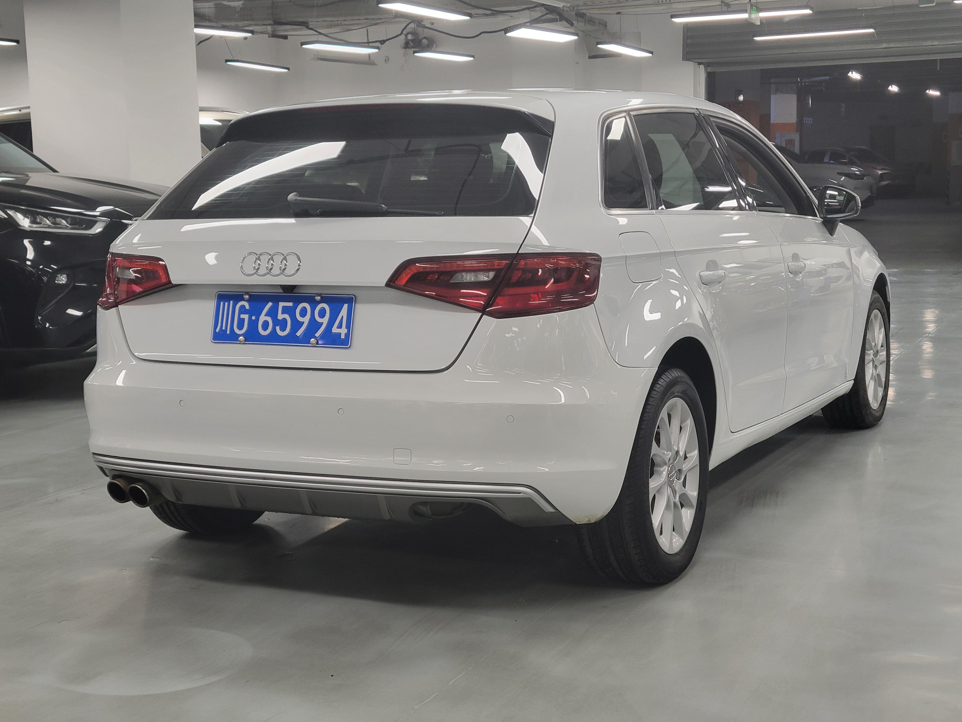 Audi A3 2016 thumb 4