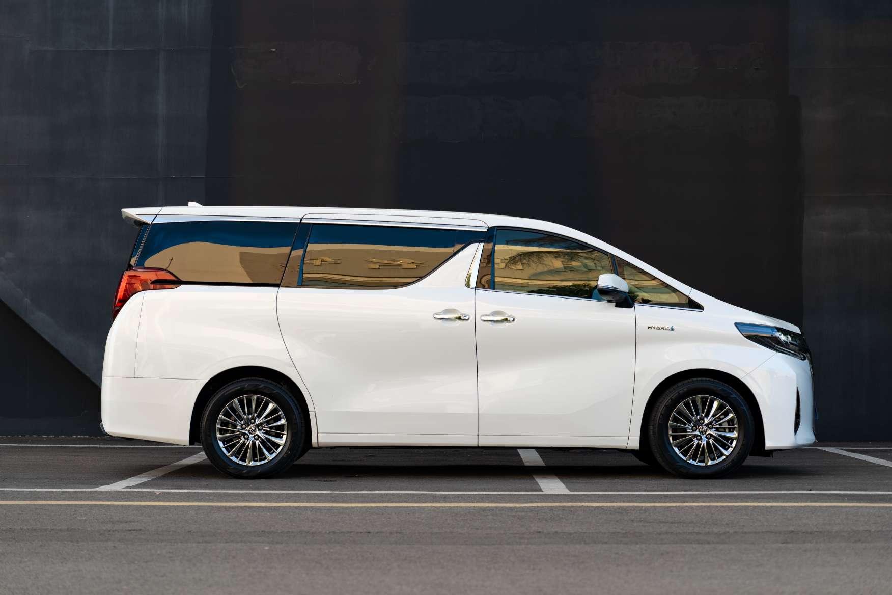 Toyota Alphard 2021 thumb 5