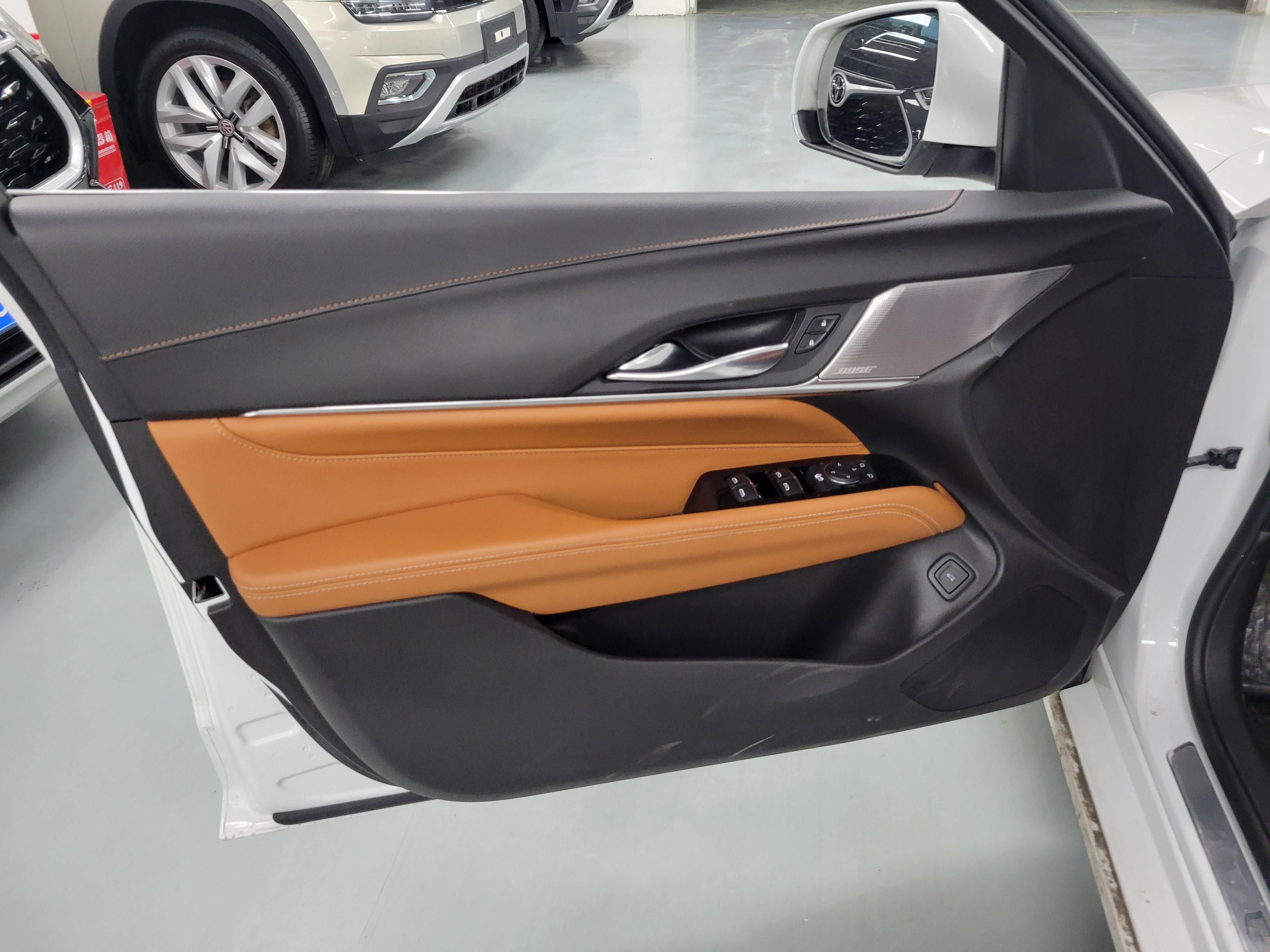 Cadillac CT4 2021 thumb 5