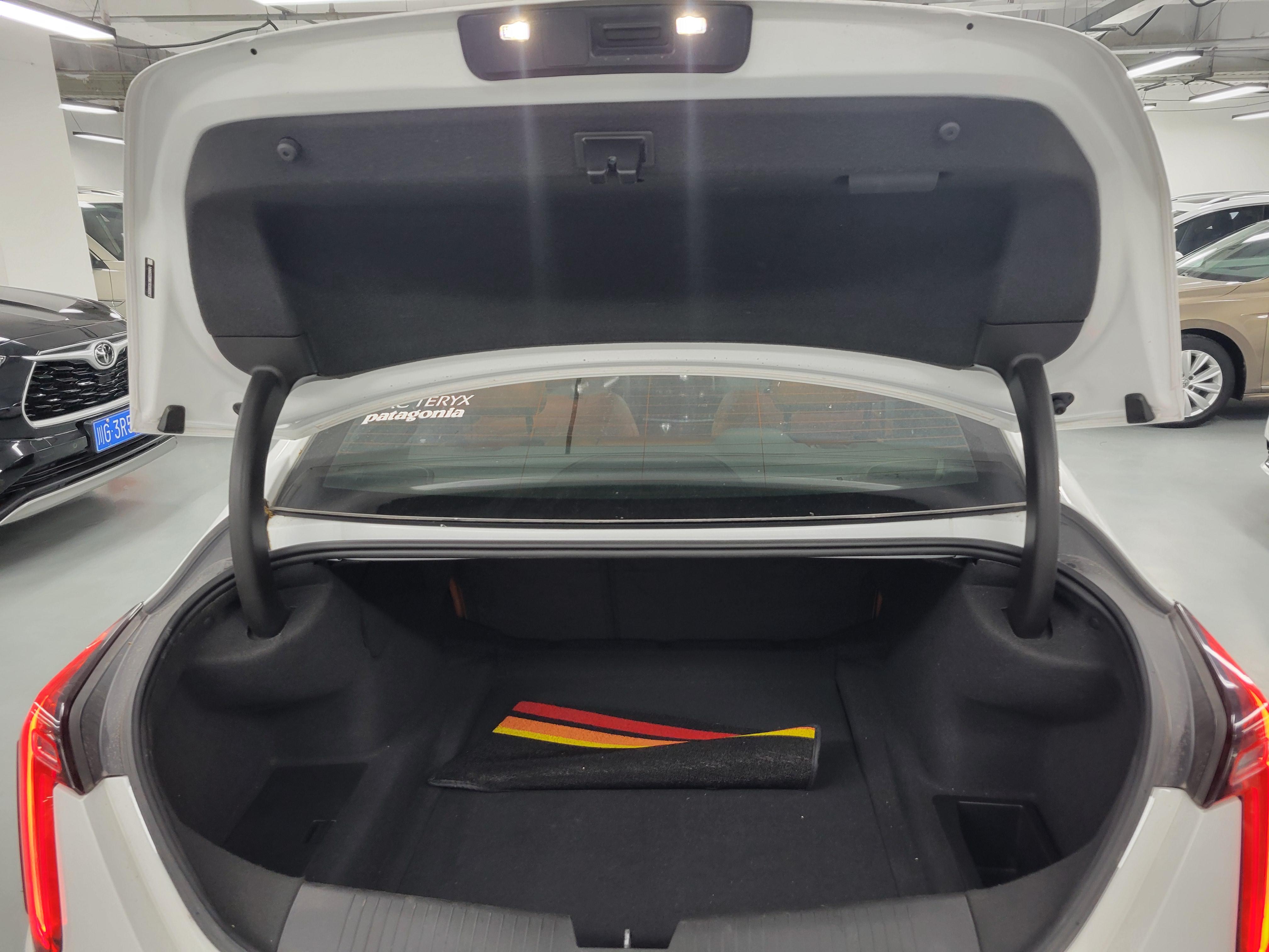 Cadillac CT4 2021 thumb 6