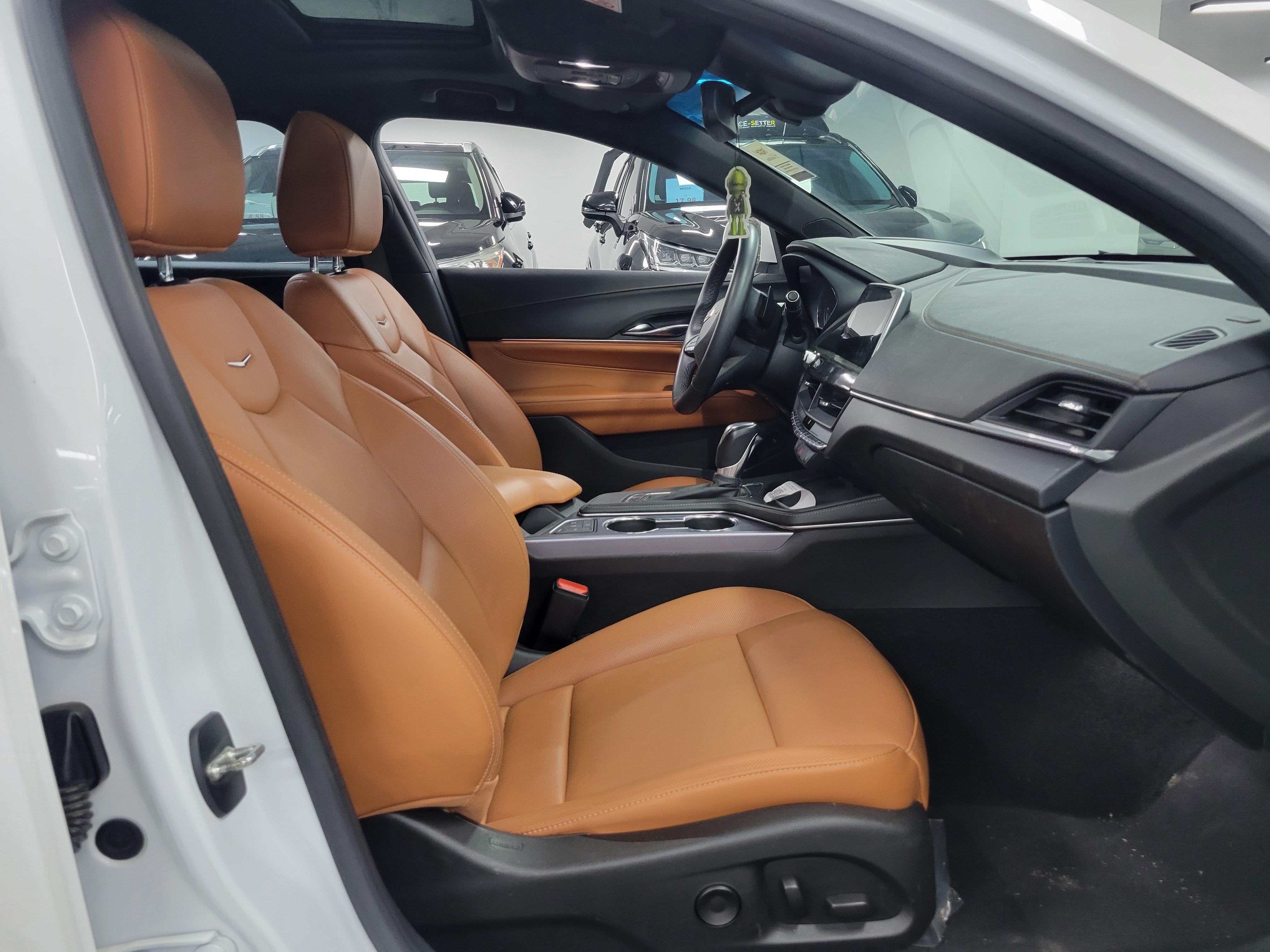 Cadillac CT4 2021 thumb 11