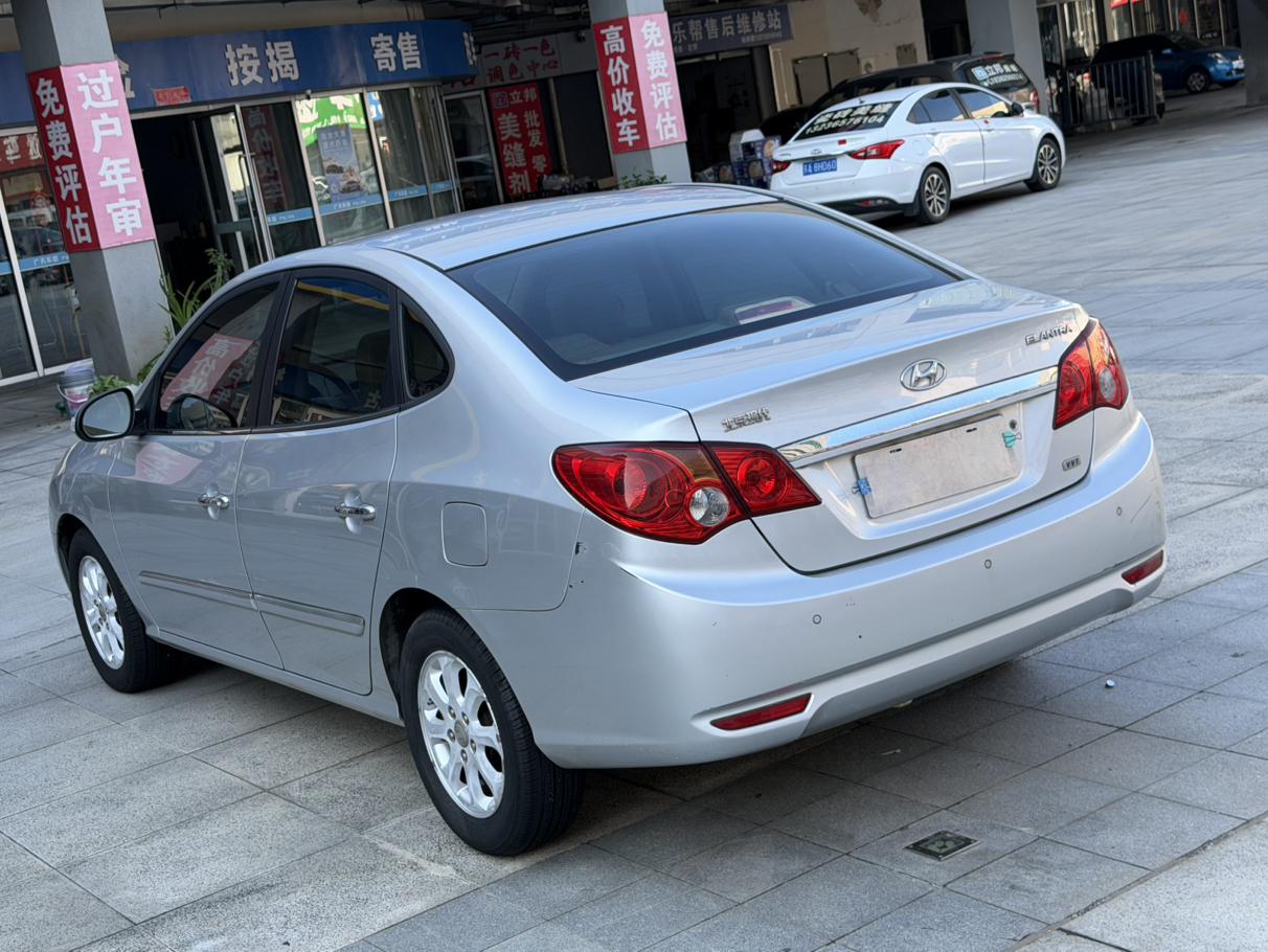 Hyundai Elantra 2010 thumb 2