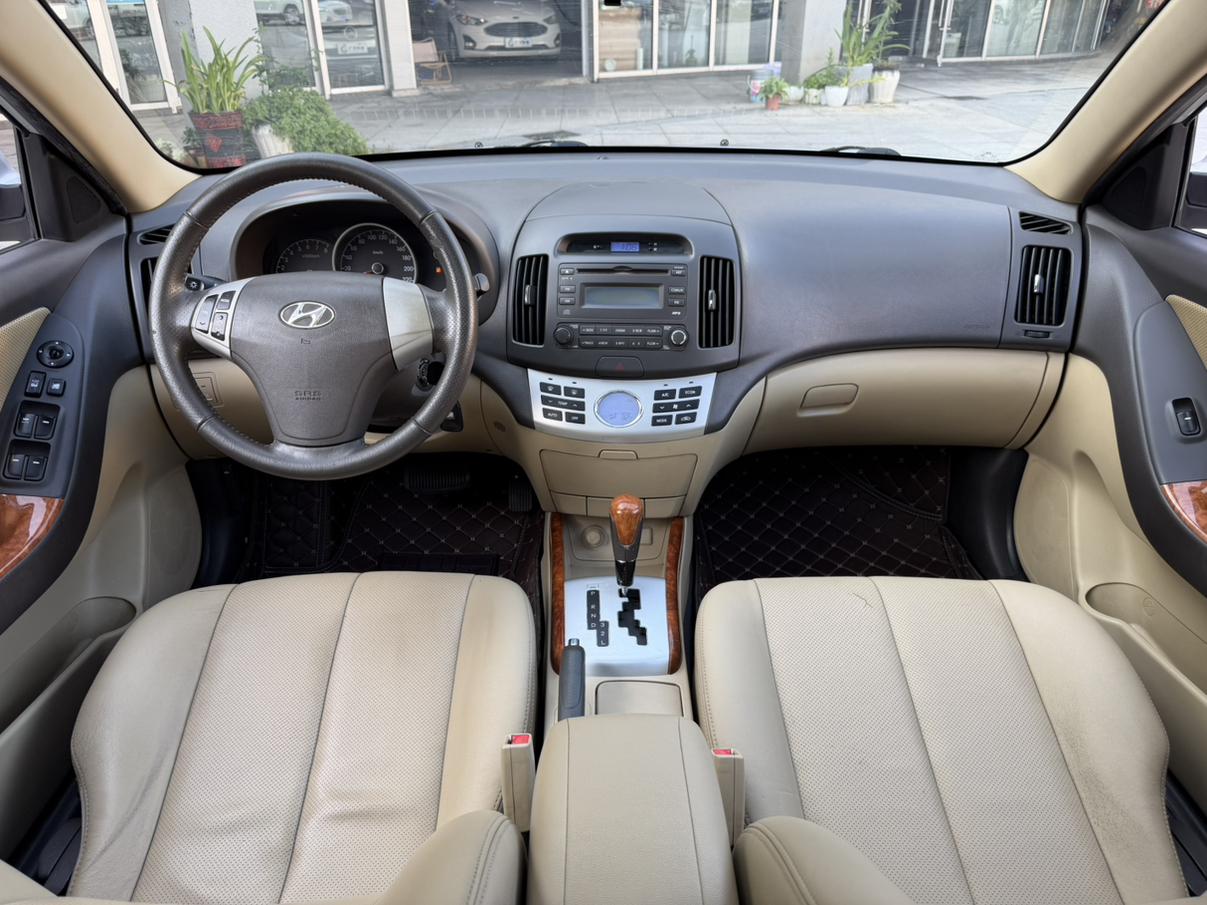 Hyundai Elantra 2010 thumb 7