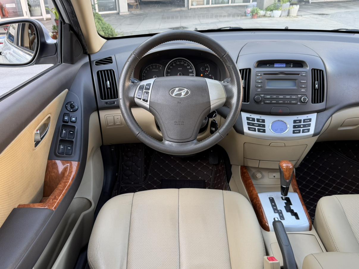 Hyundai Elantra 2010 thumb 9