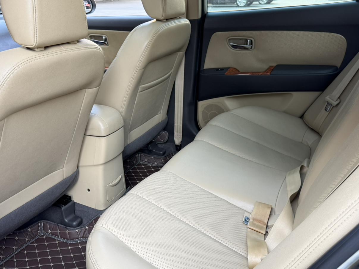 Hyundai Elantra 2010 thumb 12