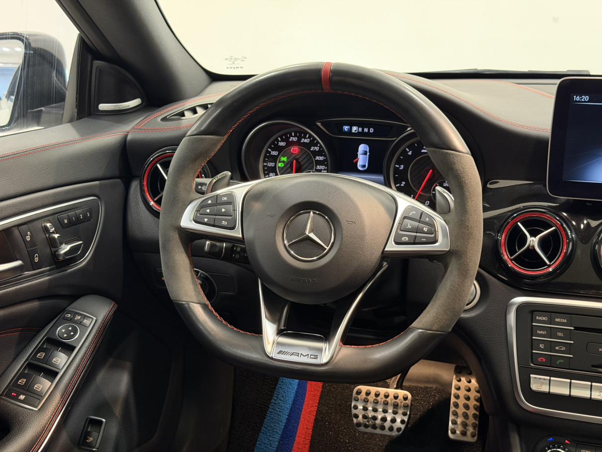 Mercedes-Benz CLA AMG 2017 thumb 7