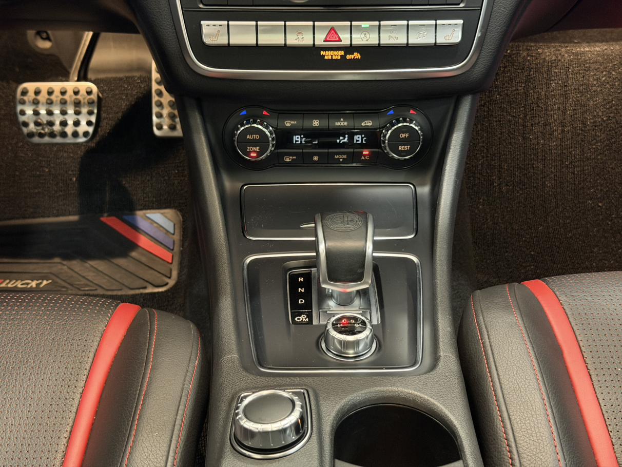Mercedes-Benz CLA AMG 2017 thumb 8