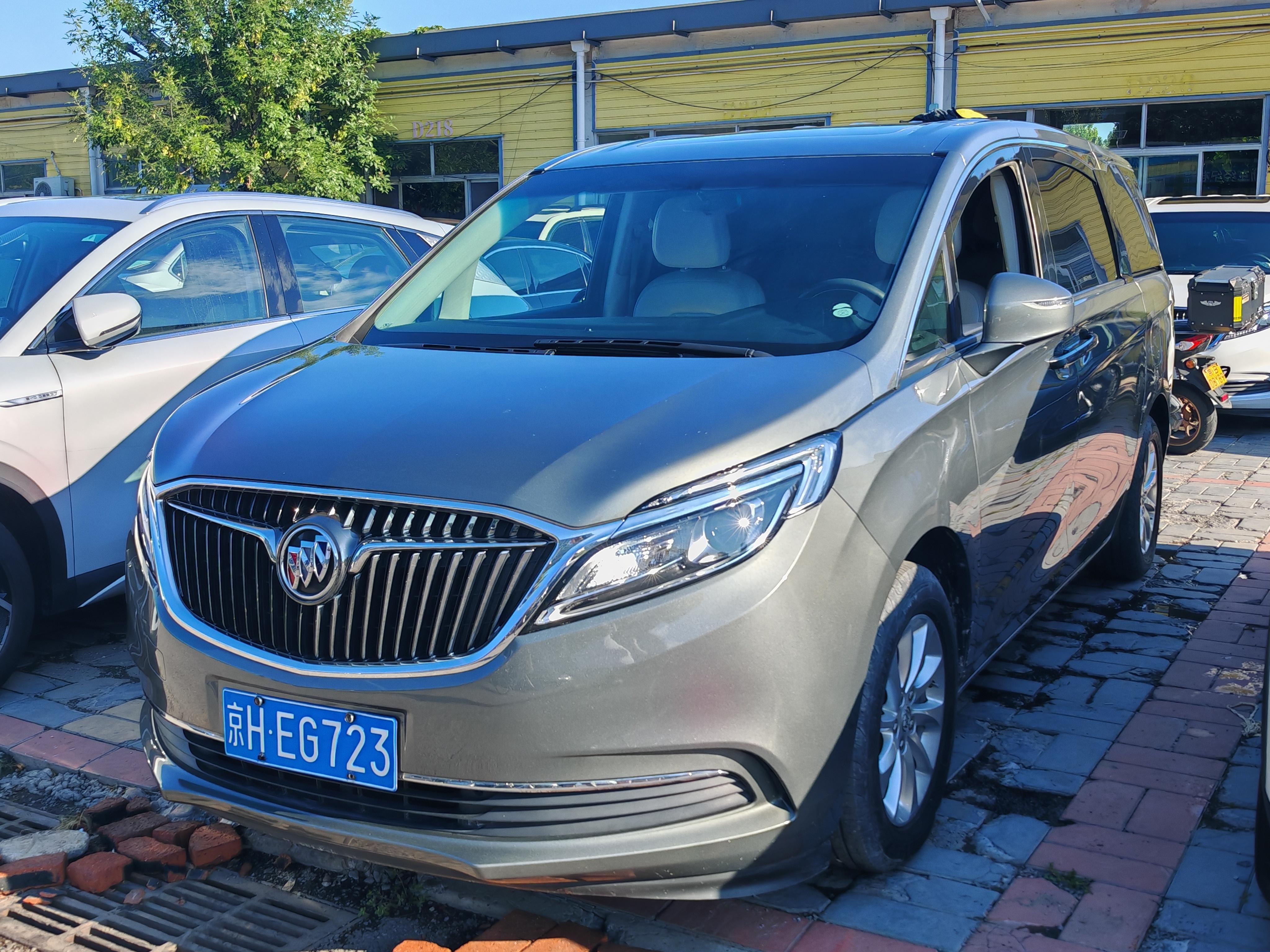 Buick GL8 2018 thumb 11