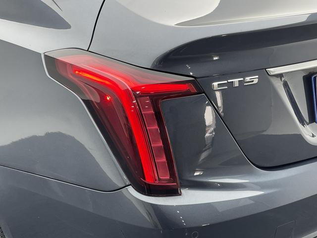 Cadillac CT5 2022 thumb 11