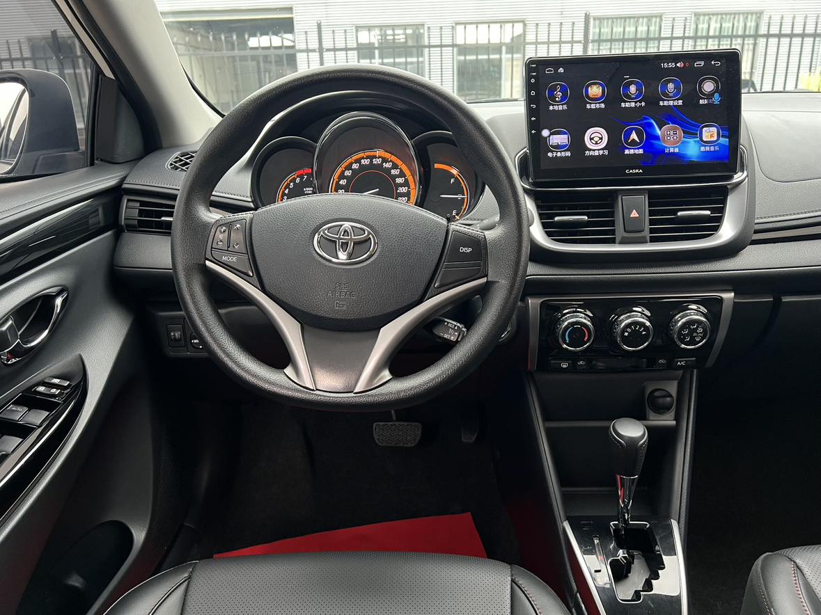 Toyota Yaris 2022 thumb 9