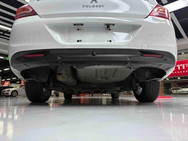 Peugeot 308 2014 thumb 12