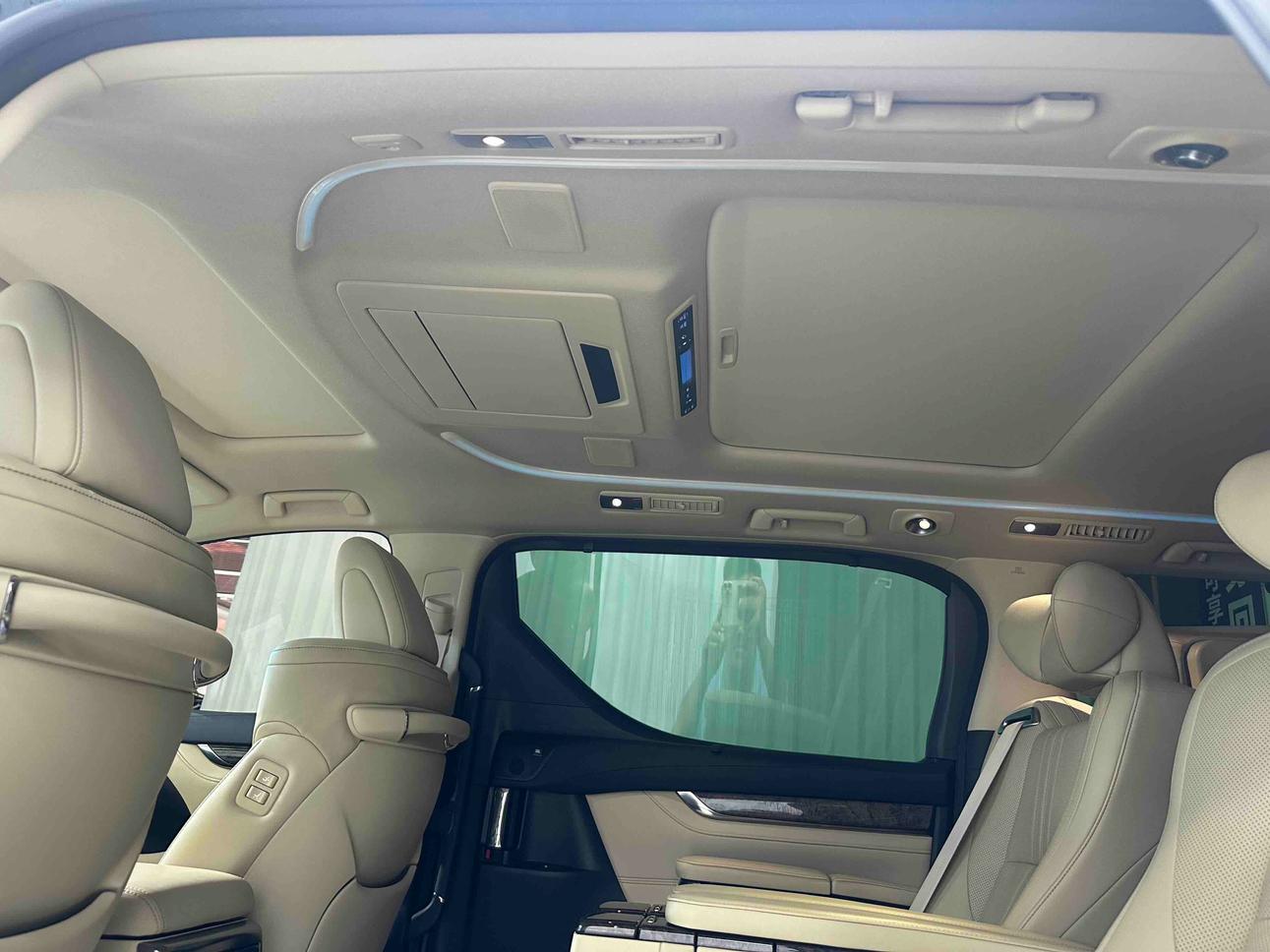 Toyota Vellfire 2020 thumb 7