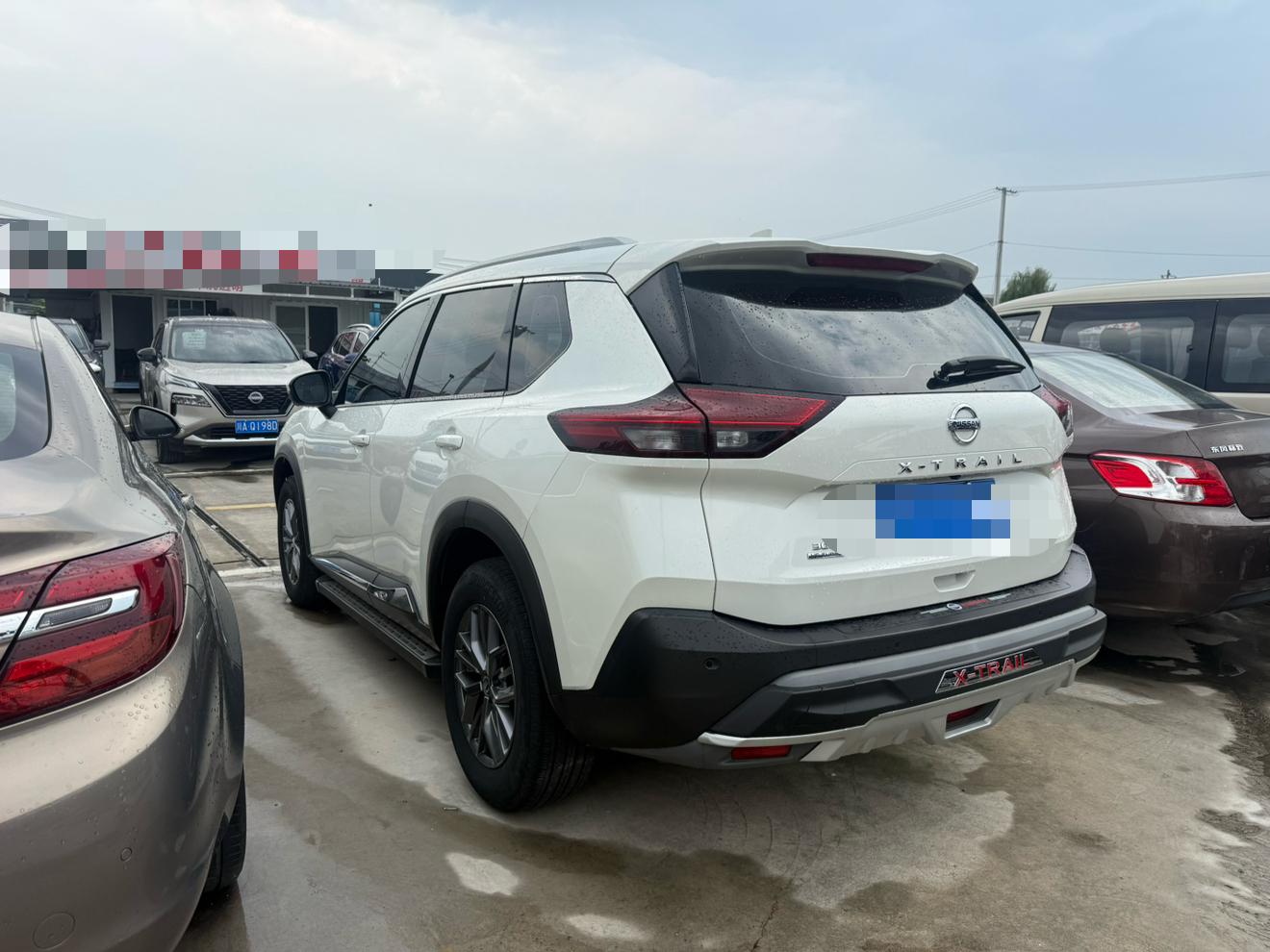 Nissan X-Trail 2021 thumb 2