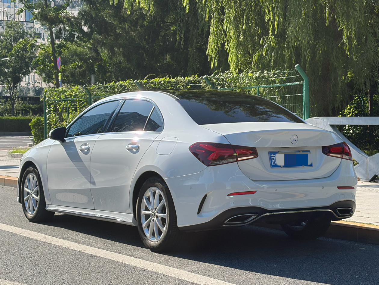 Mercedes-Benz A-Класс 2020 thumb 3