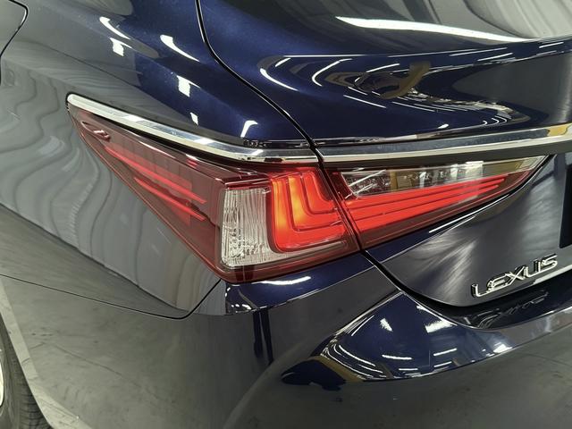 Lexus ES 2022 thumb 11