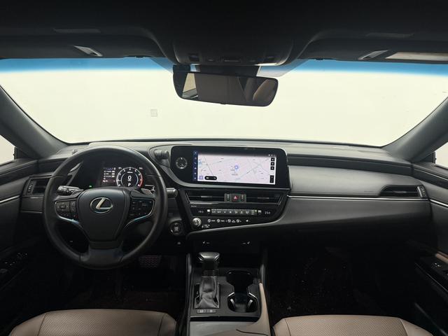 Lexus ES 2022 thumb 12