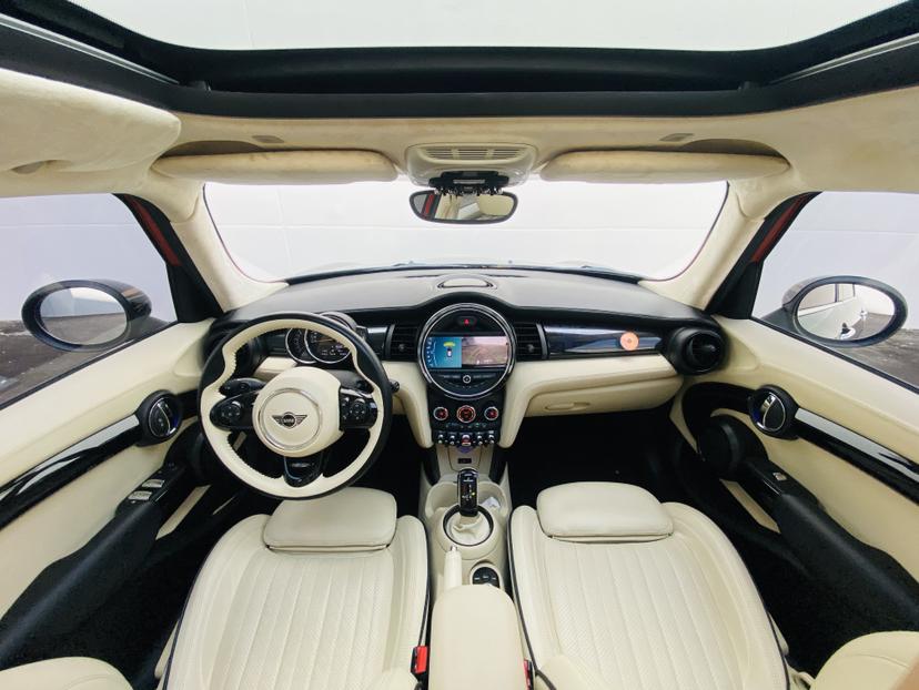 Mini Hatch 2019 thumb 10