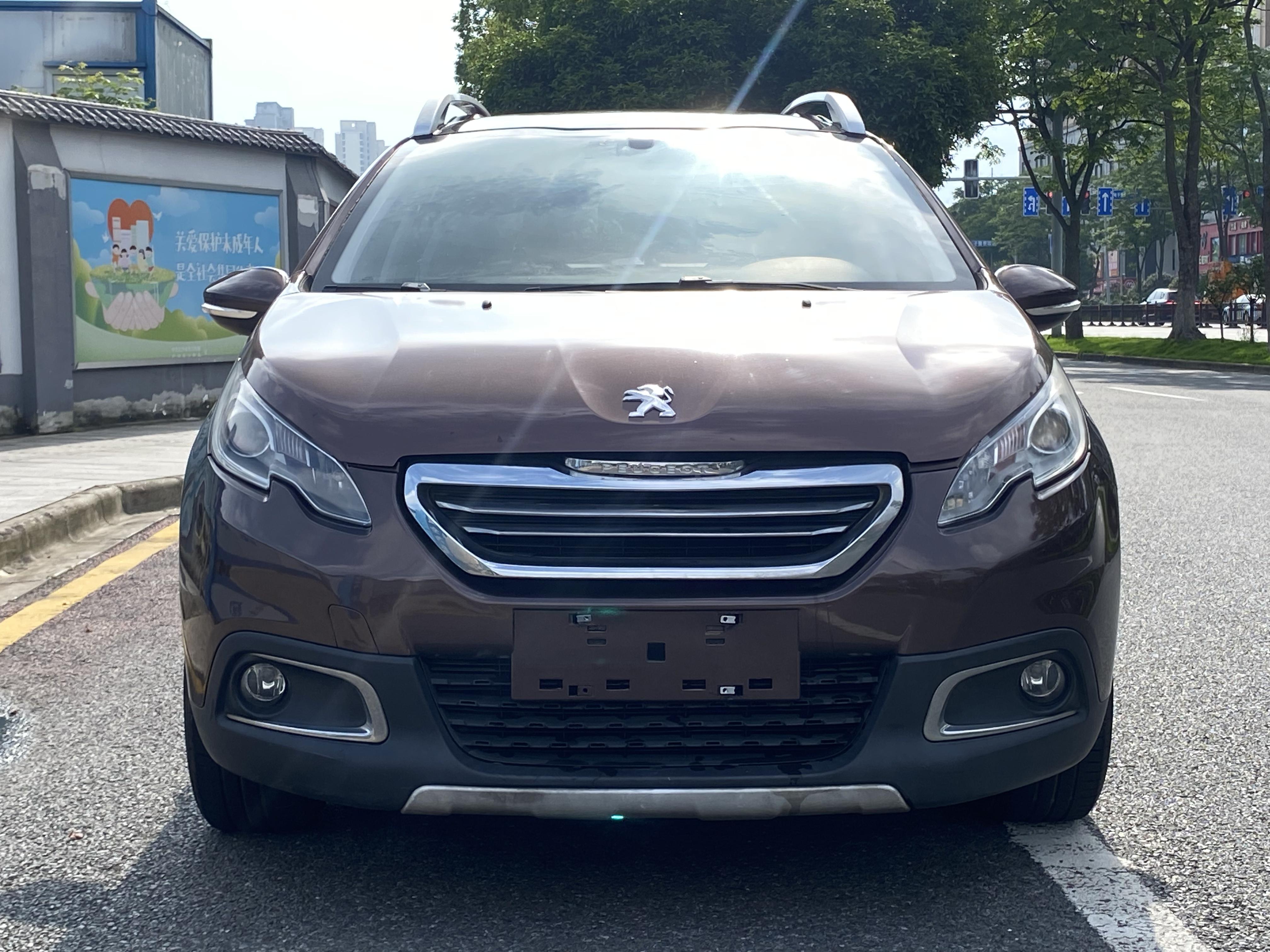 Peugeot 2008 2014 thumb 9