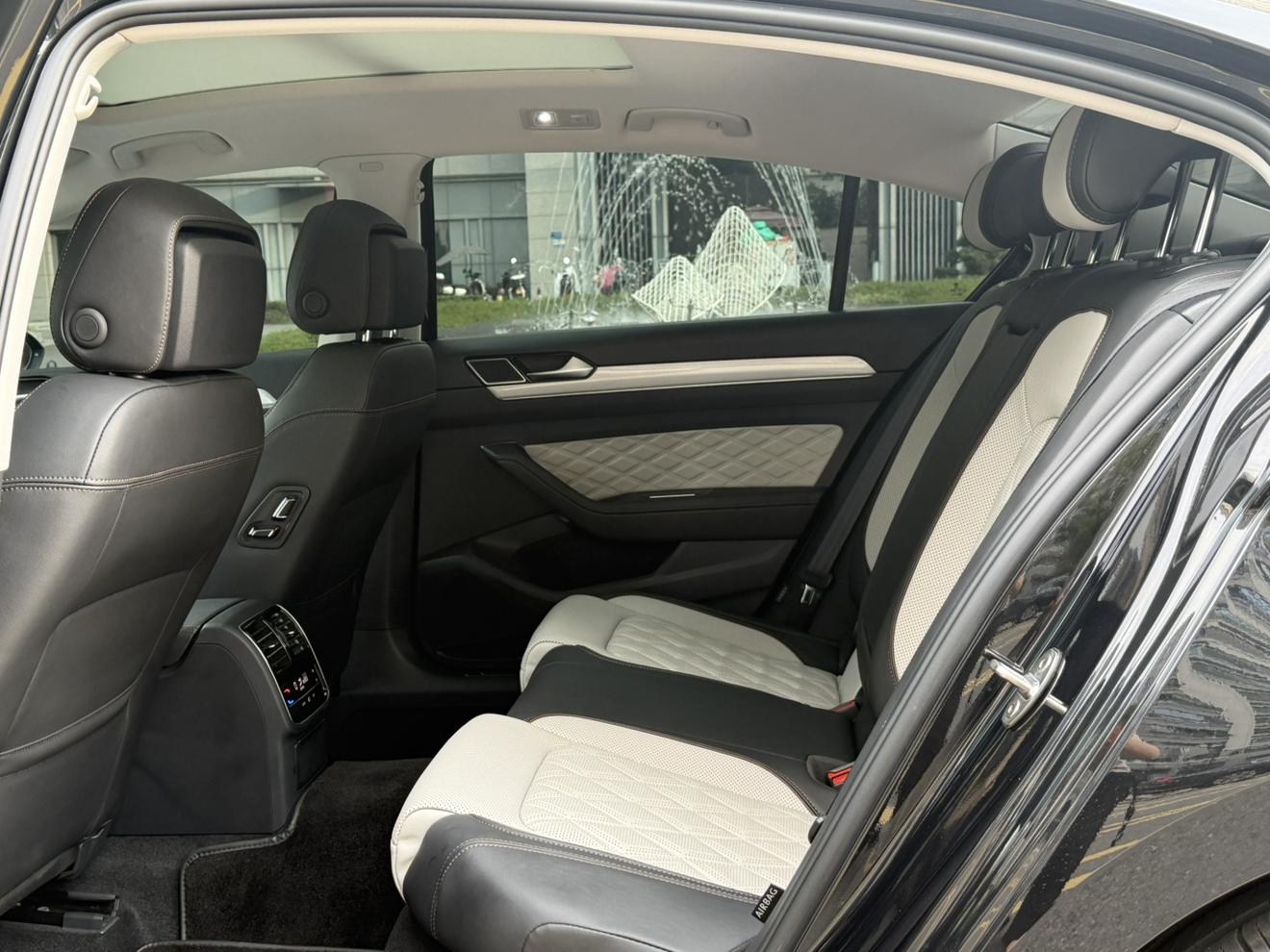 Volkswagen Magotan 2023 thumb 12