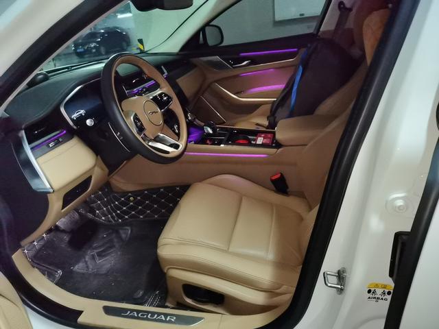 Jaguar XFL 2024 thumb 8