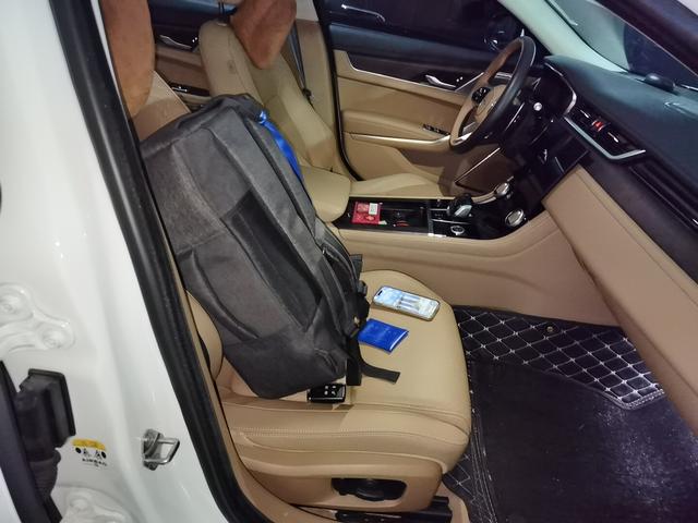 Jaguar XFL 2024 thumb 9