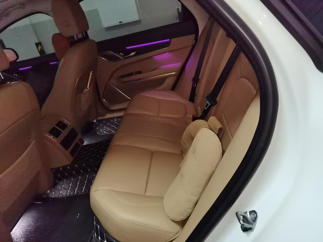 Jaguar XFL 2024 thumb 10