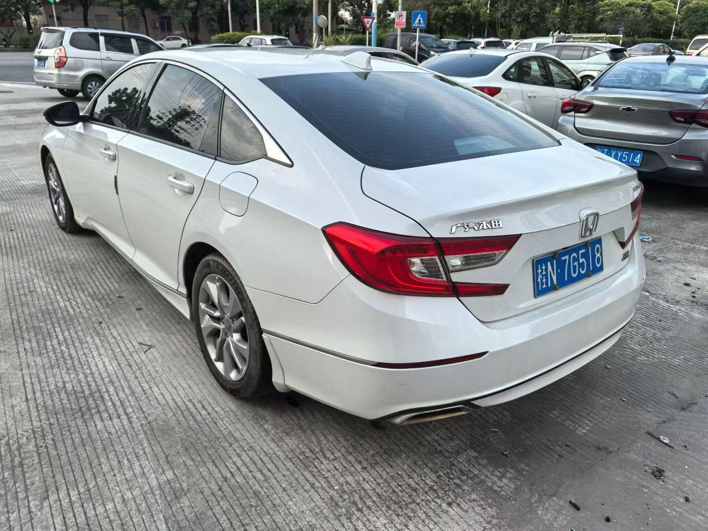 Honda Accord 2018 thumb 11
