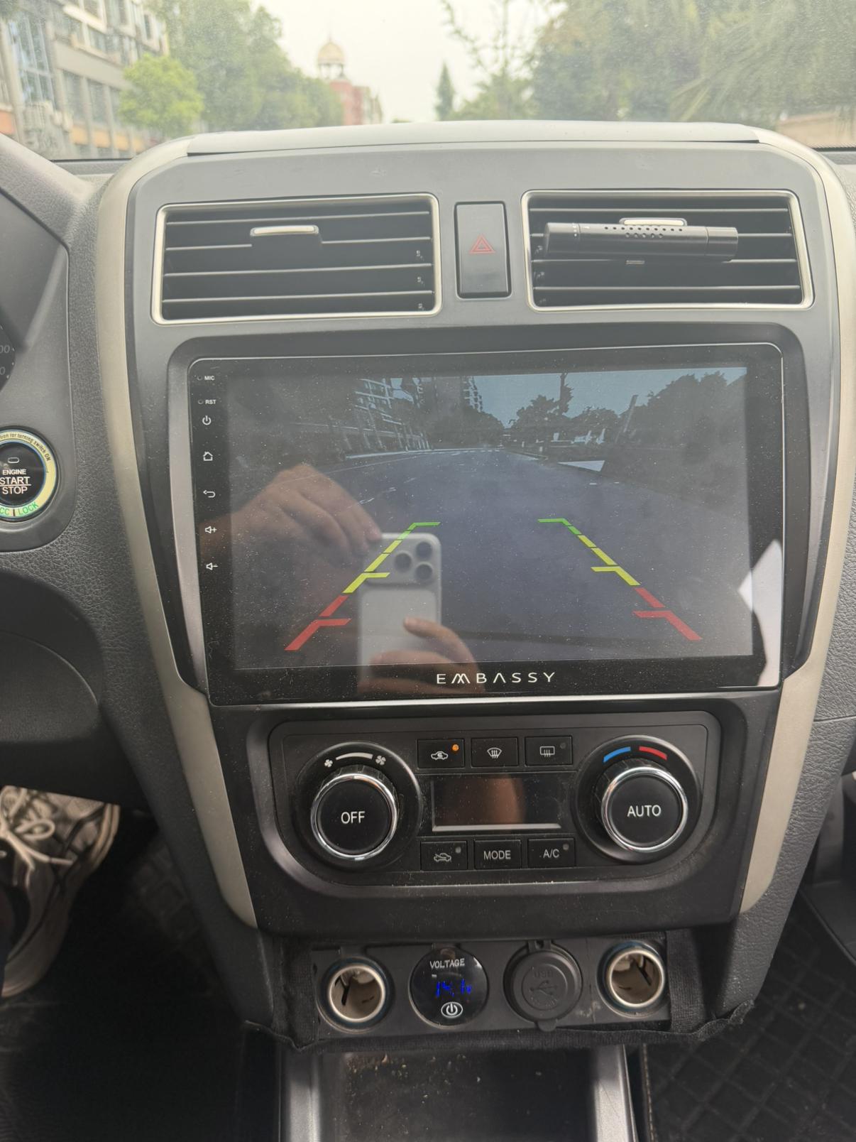 Dongfeng Fengxing S50 2014 thumb 8