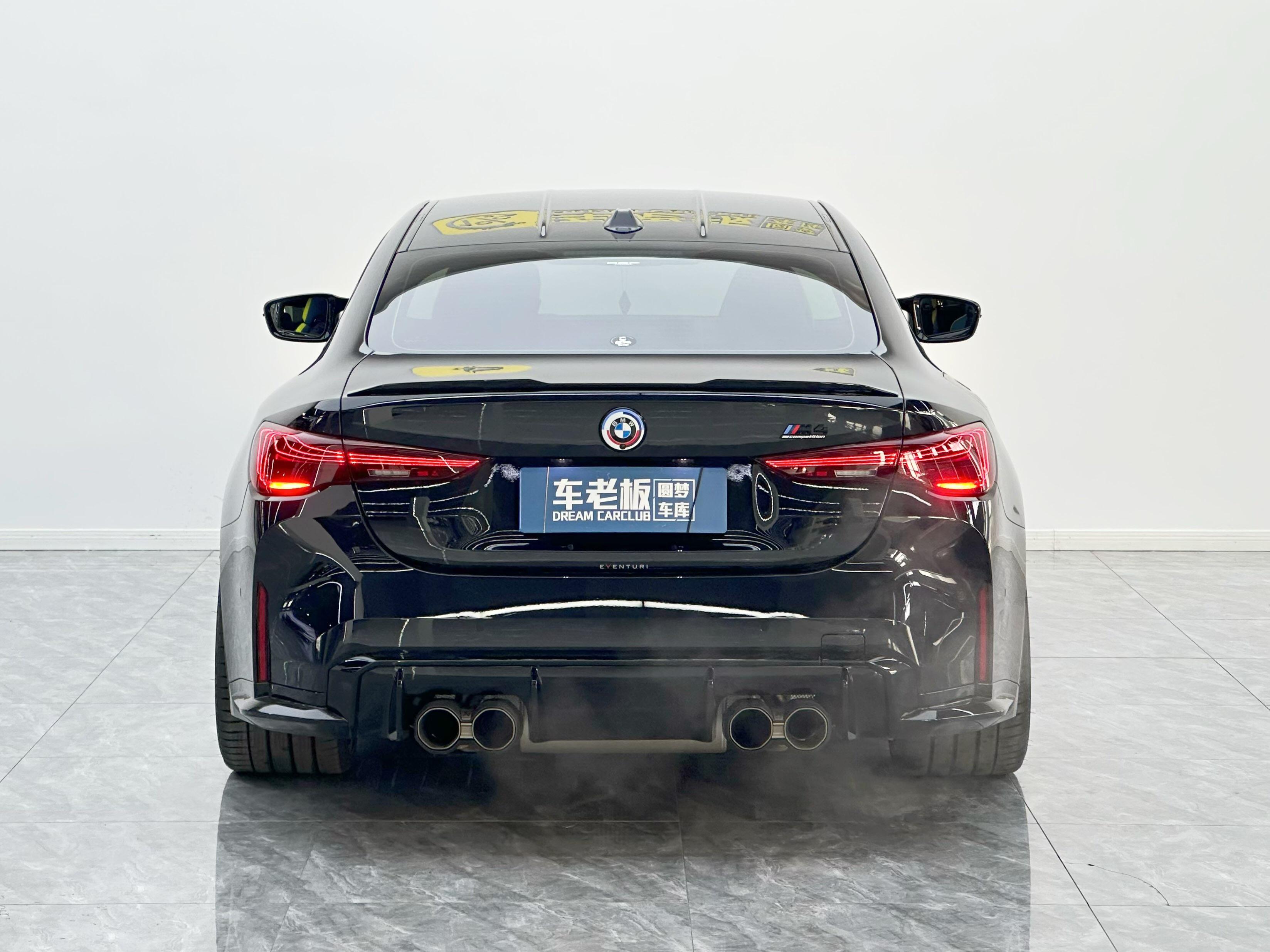 BMW M4 2024 thumb 3