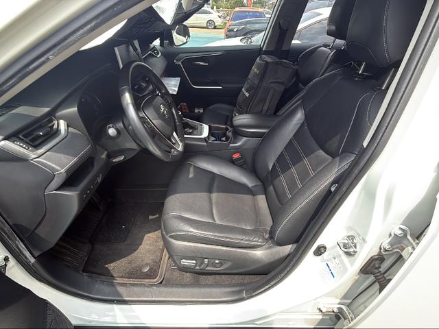 Toyota RAV4 2021 thumb 8