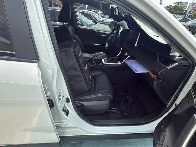 Toyota RAV4 2021 thumb 9