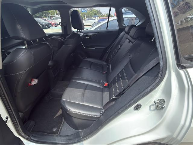 Toyota RAV4 2021 thumb 10