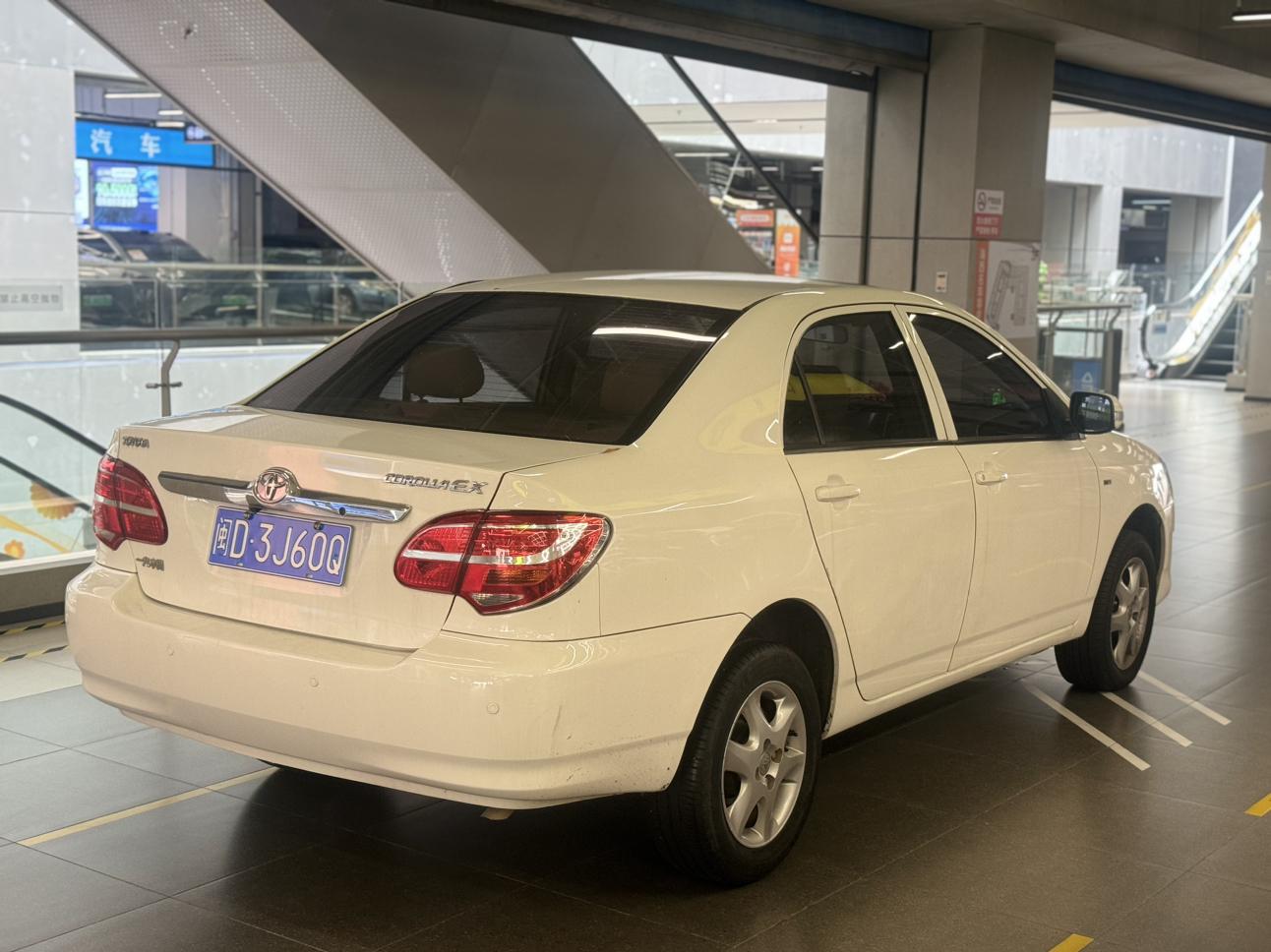 Toyota Corolla 2013 thumb 4