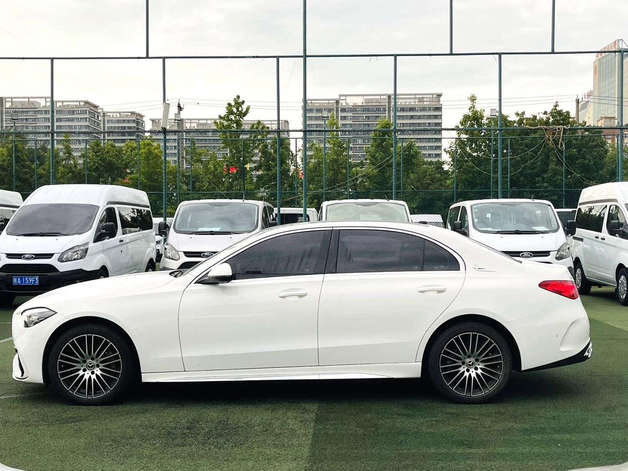 Mercedes-Benz C-Класс 2024 thumb 2