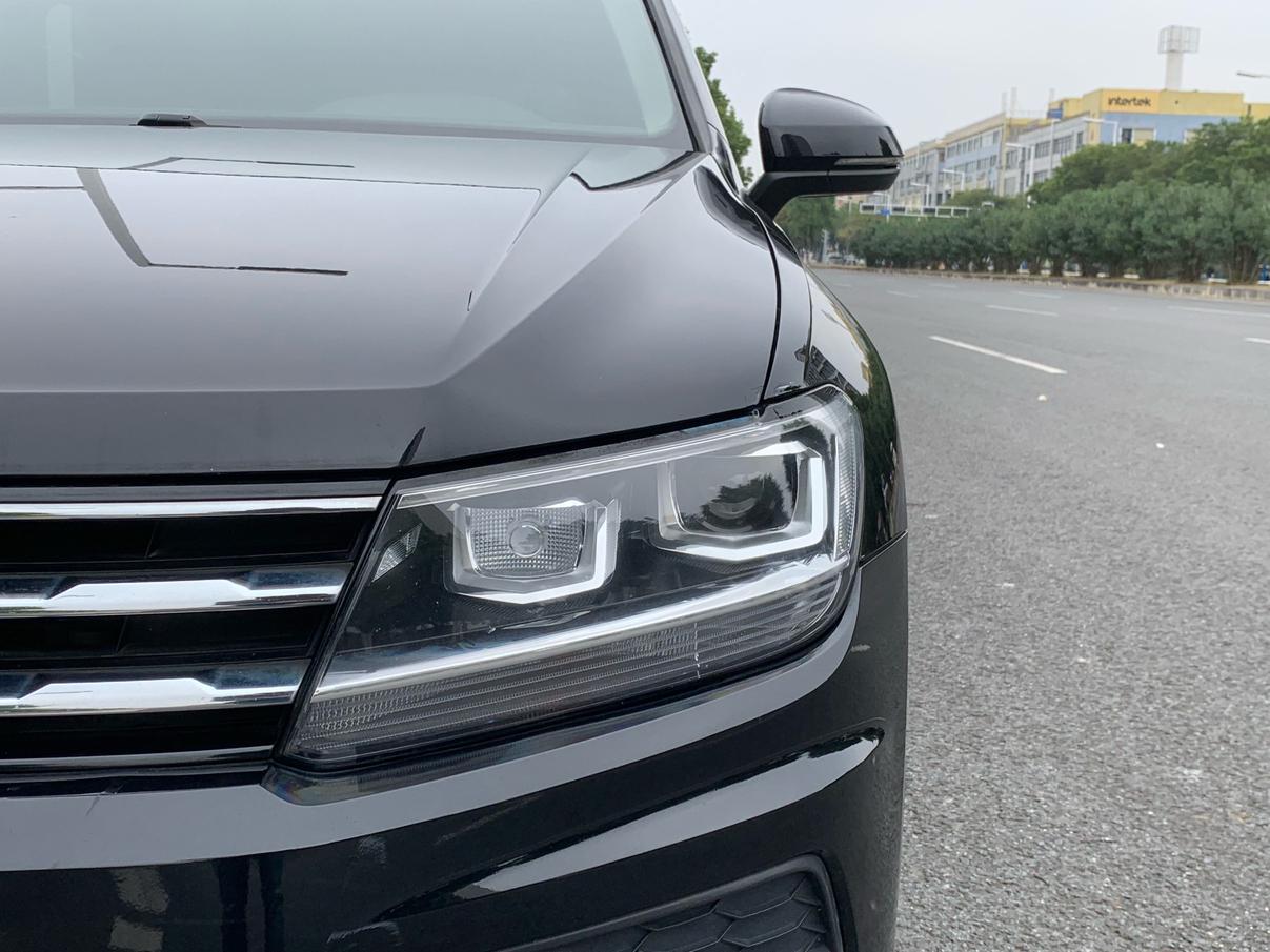 Volkswagen Tiguan 2021 thumb 6