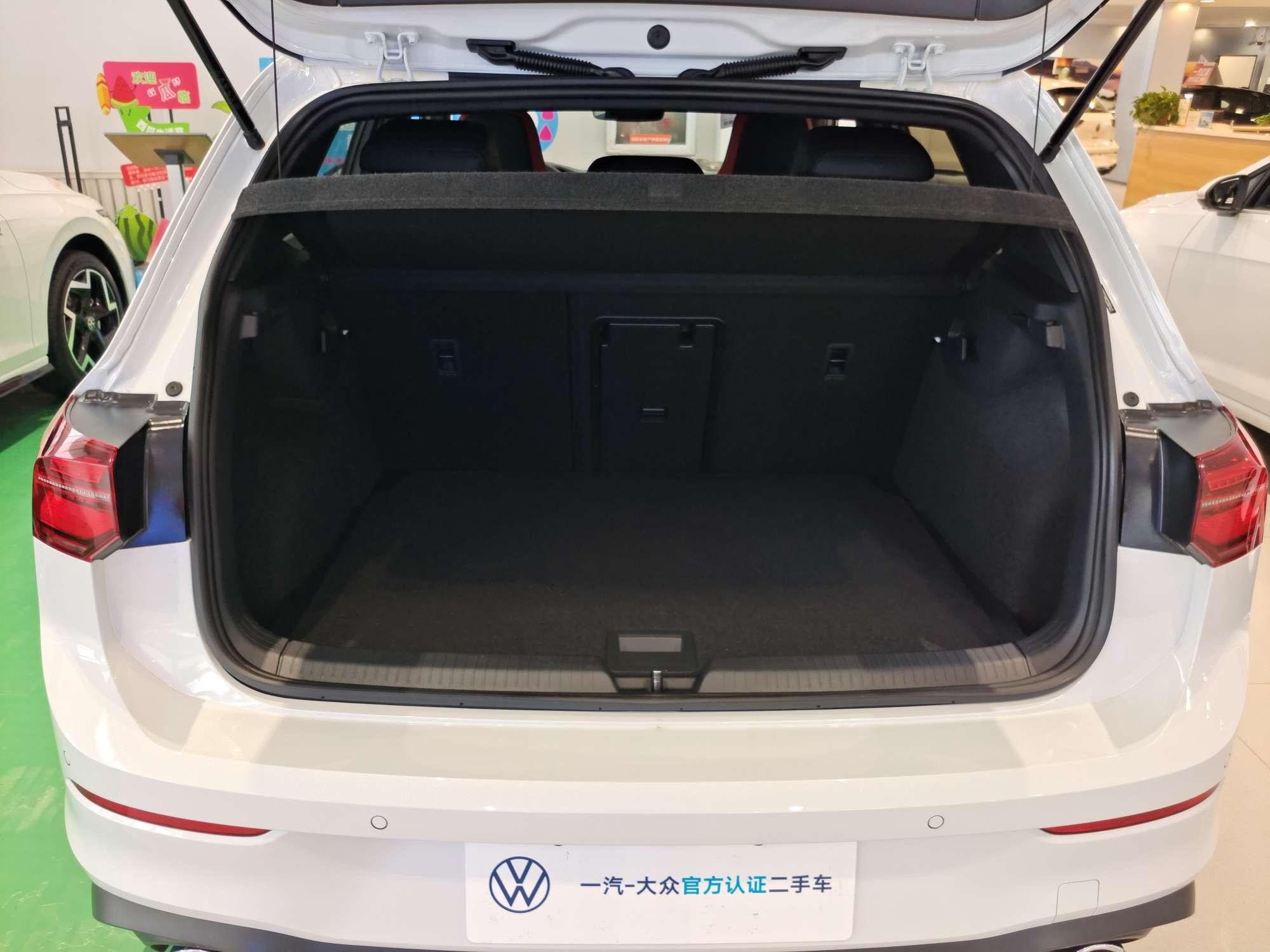 Volkswagen Golf GTI 2023 thumb 8