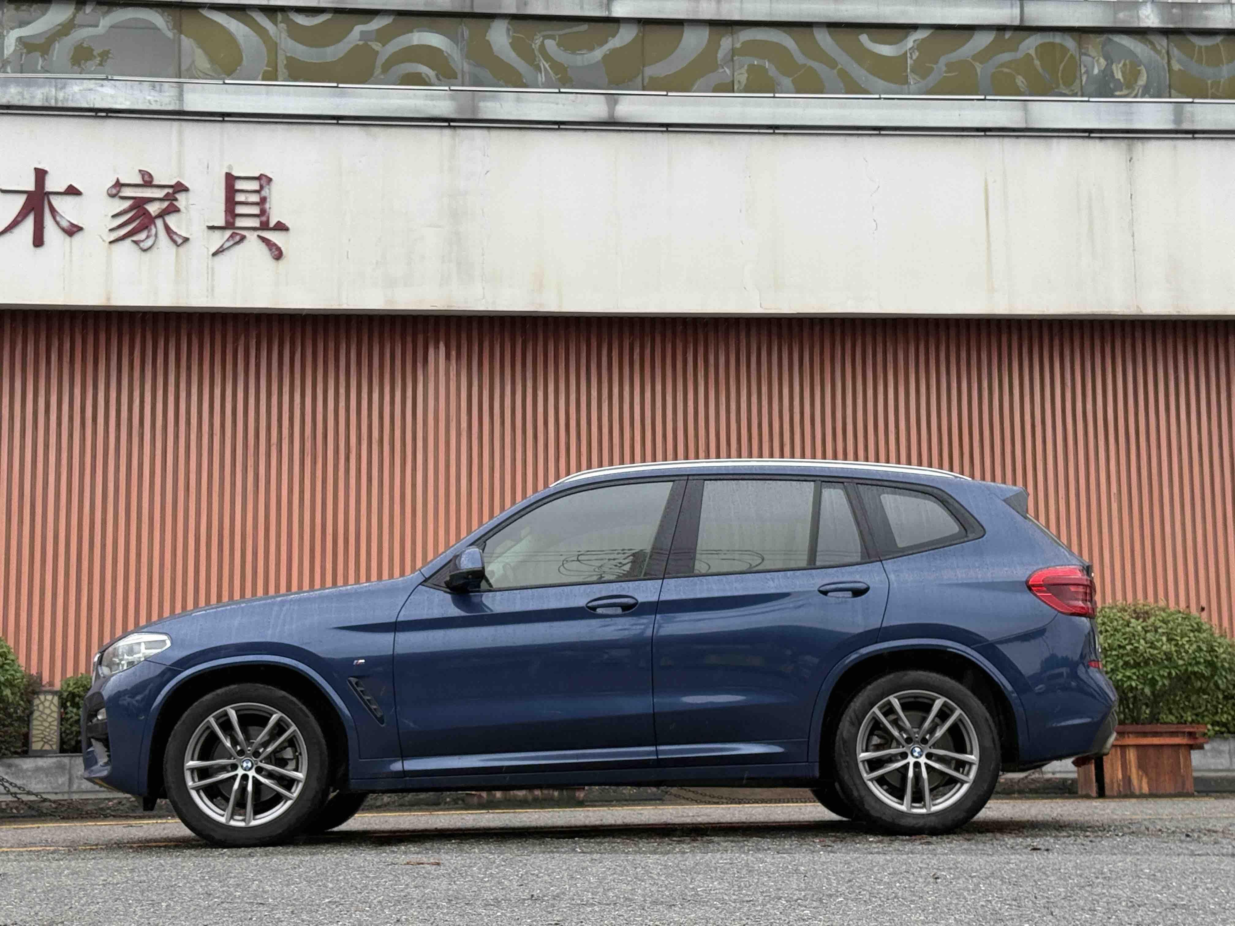 BMW X3 2018 thumb 2
