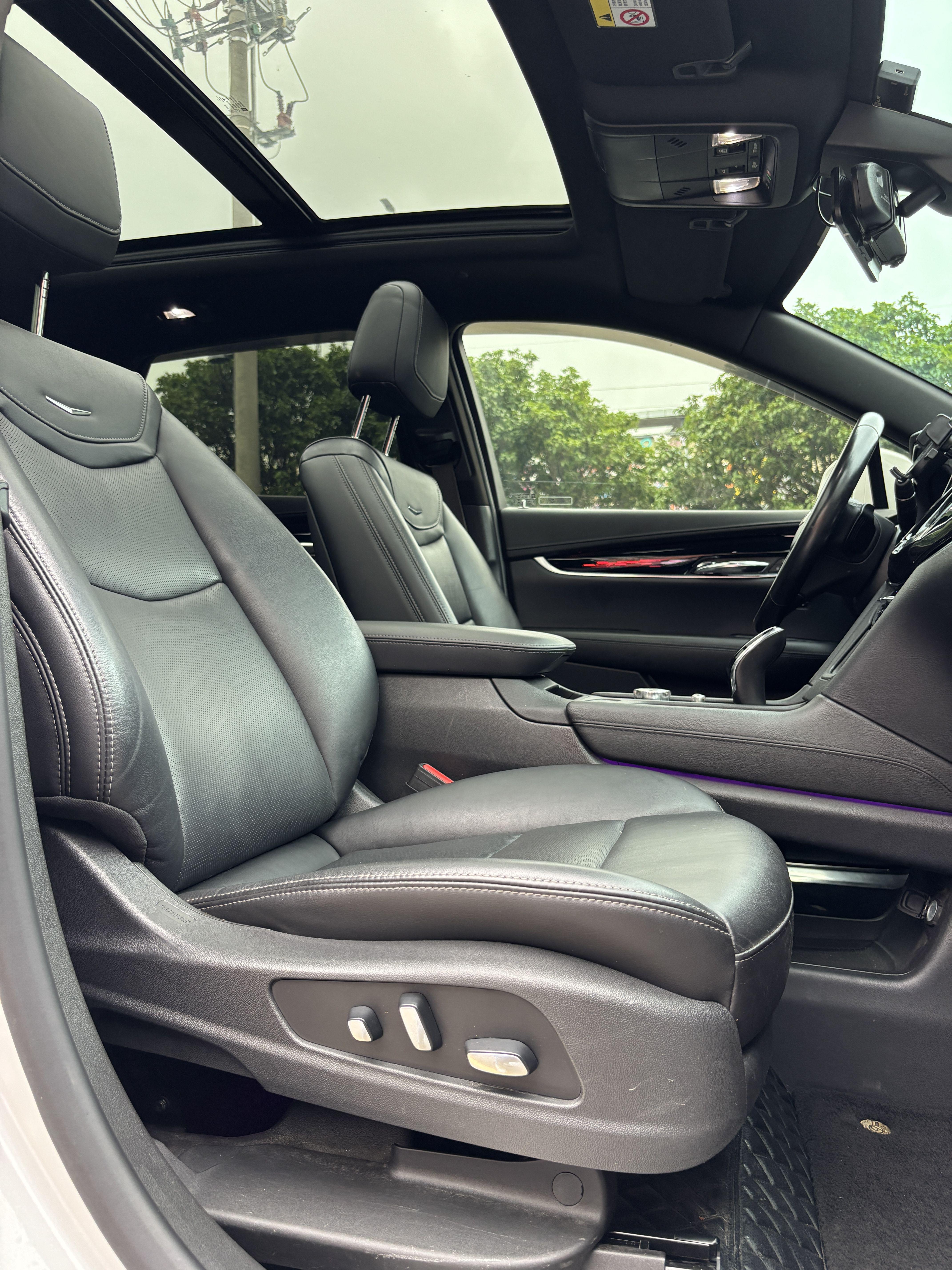 Cadillac XT5 2020 thumb 9