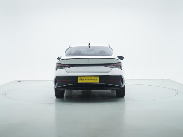 Hyundai Elantra 2023 thumb 4