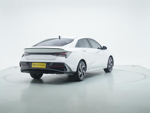 Hyundai Elantra 2023 thumb 5
