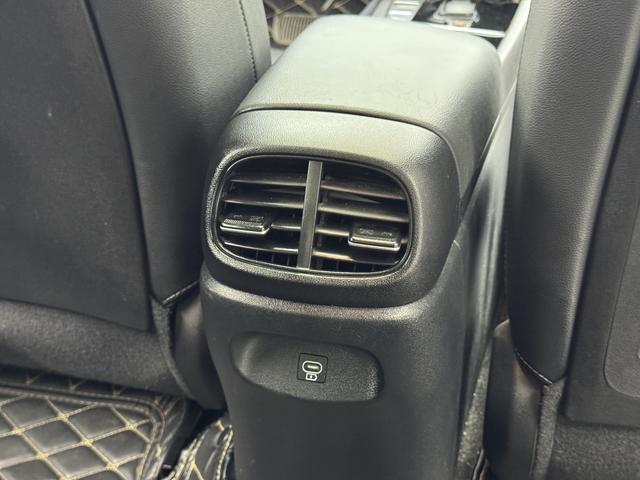 Hyundai Elantra 2023 thumb 9