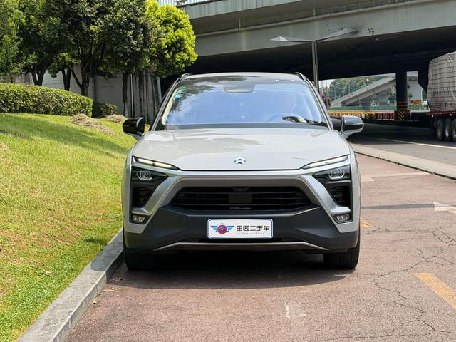 Nio ES8 2018 thumb 12