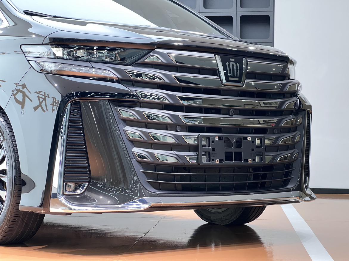 Toyota Vellfire 2023 thumb 7