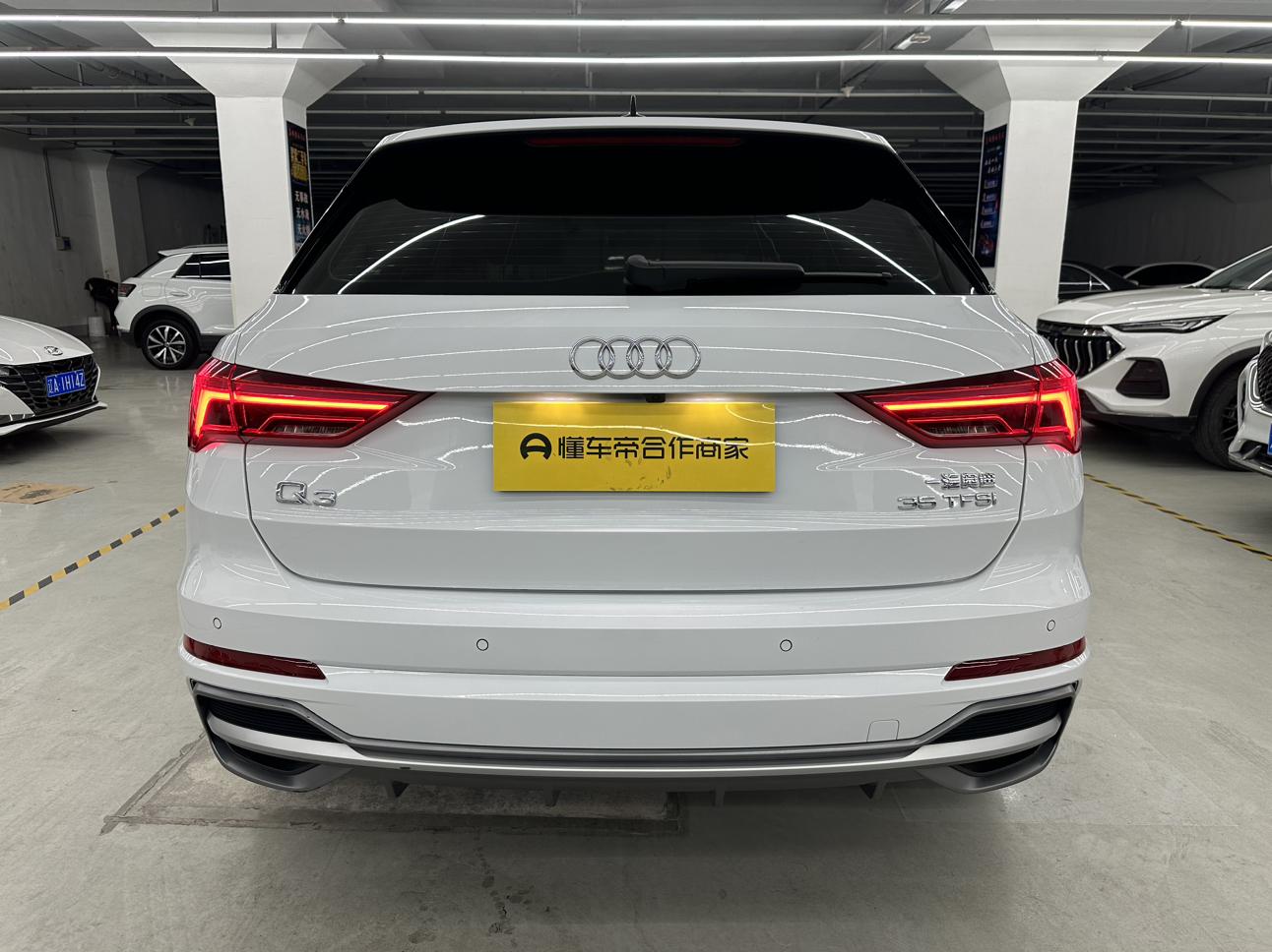 Audi Q3 2023 thumb 3