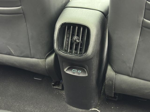 BYD Dolphin 2025 thumb 9