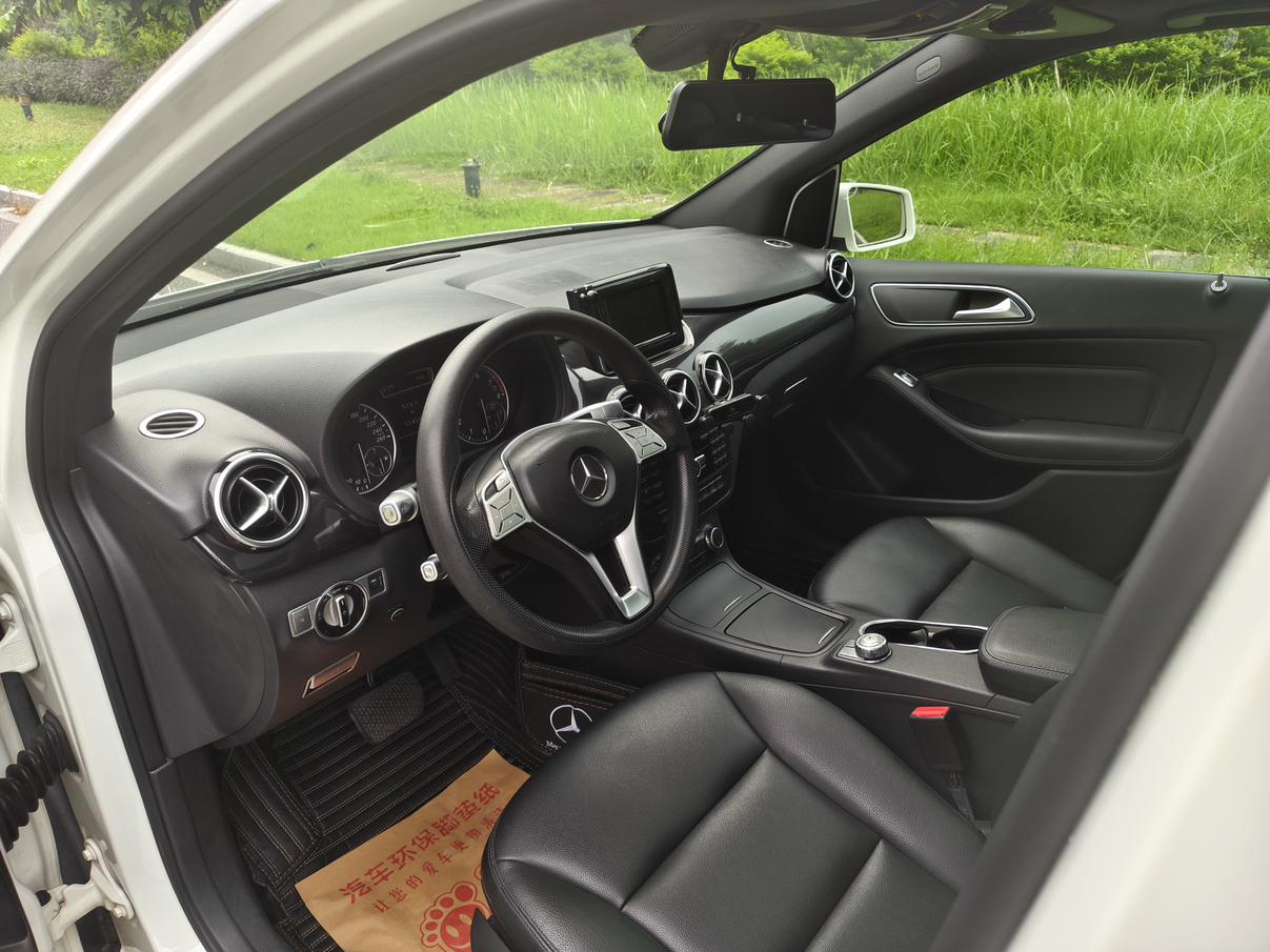 Mercedes-Benz B-Класс 2012 thumb 6