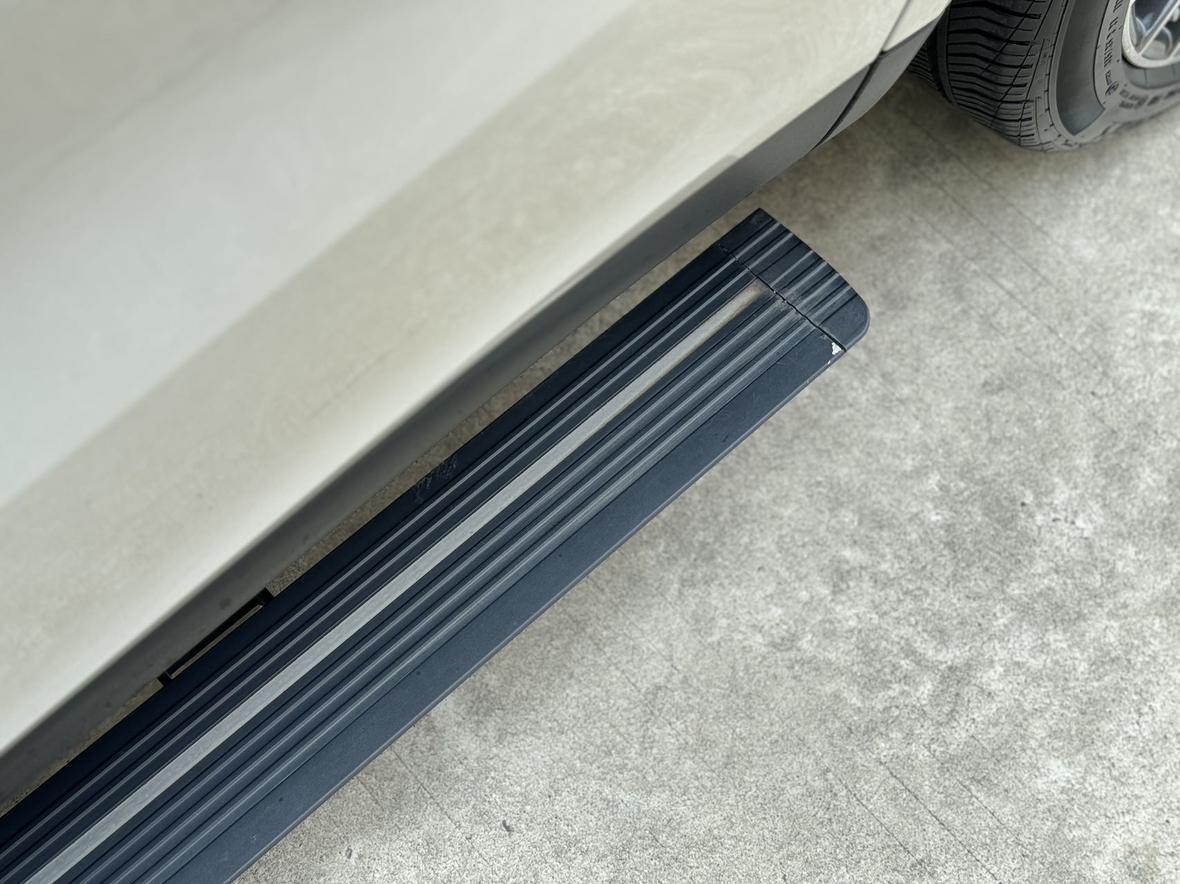 Porsche Cayenne 2022 thumb 10